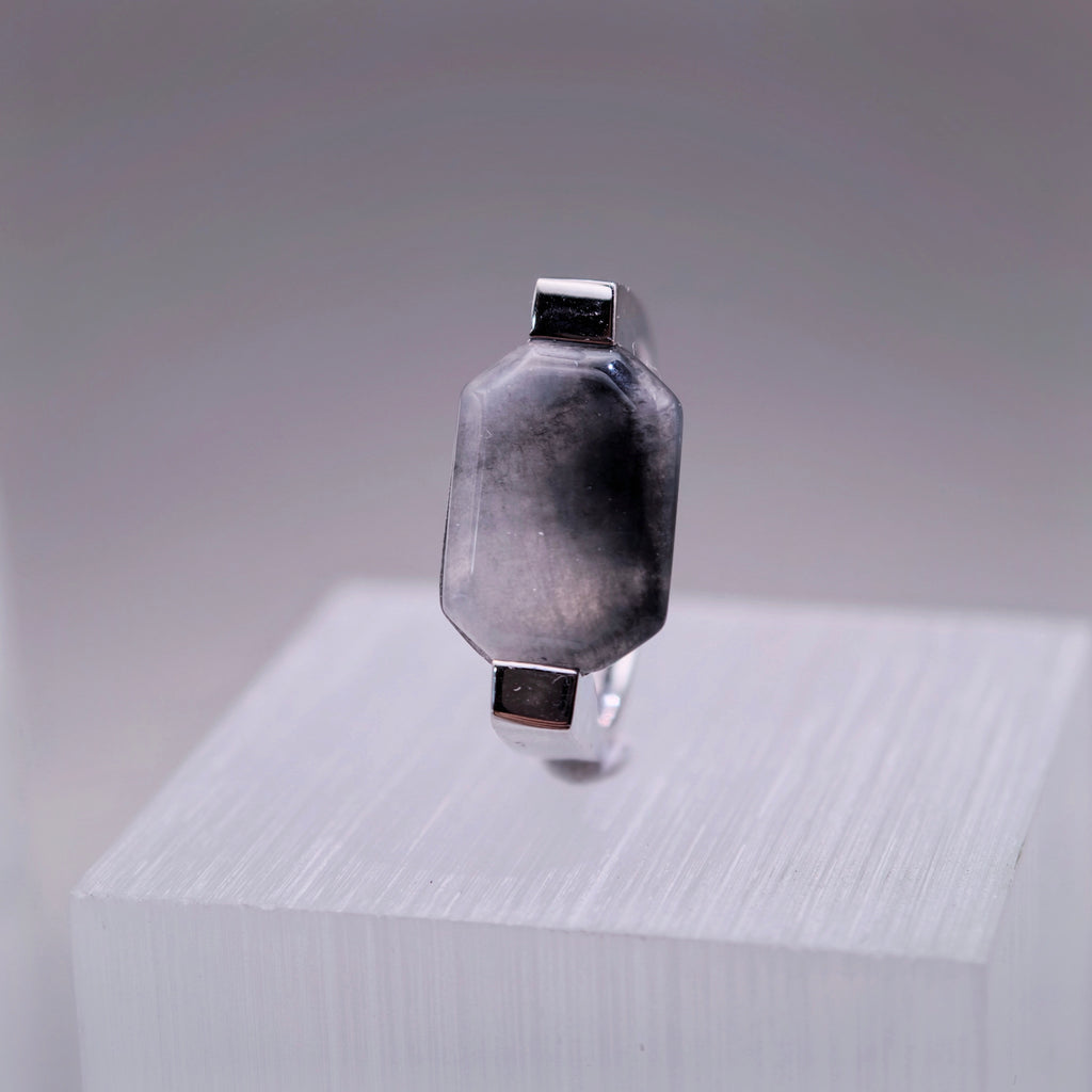 八方·玄銀｜Black Jadeite Ring（925 Silver）