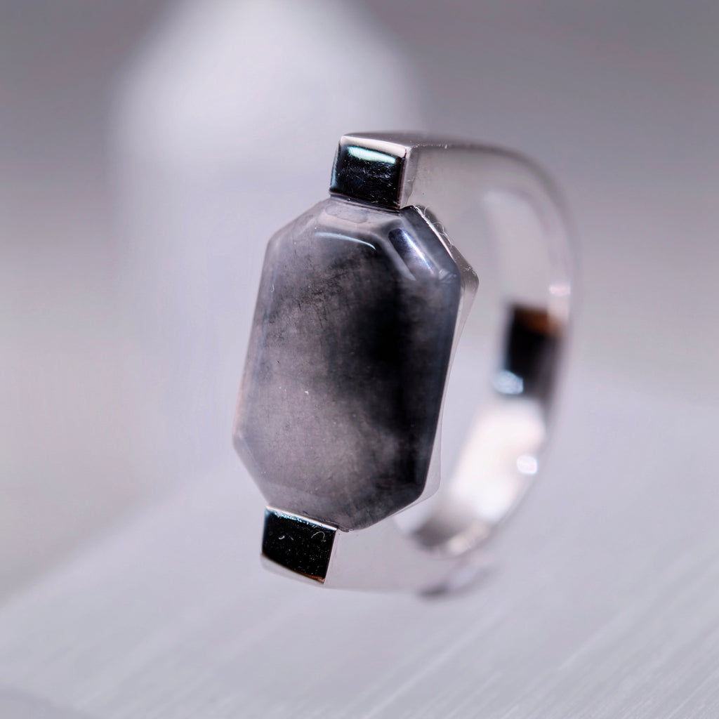八方·玄銀｜Black Jadeite Ring（925 Silver）