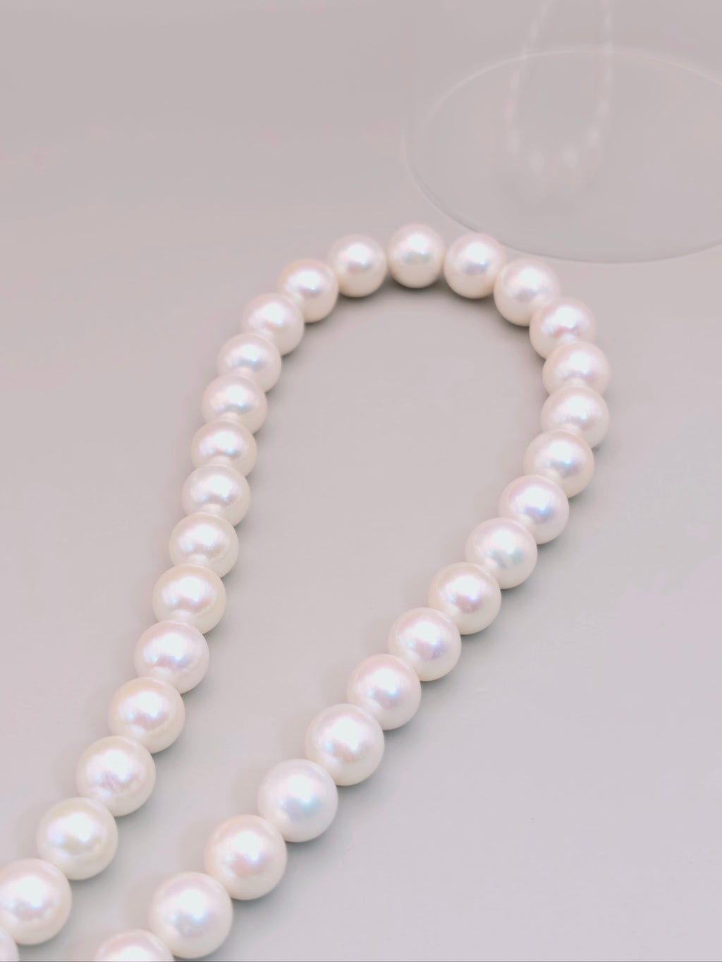 Pearl Necklace｜珍珠項鍊《月白・虹光》