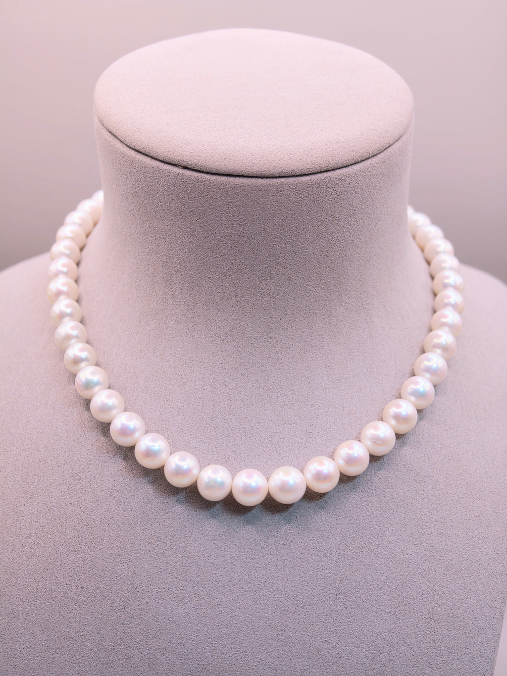 Pearl Necklace｜珍珠項鍊《月白・虹光》