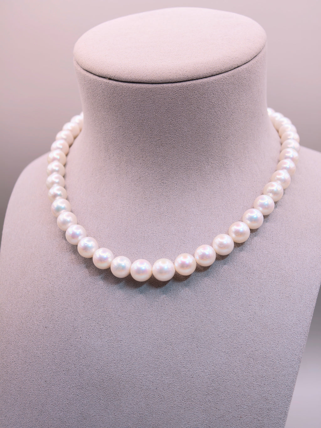 Pearl Necklace｜珍珠項鍊《月白・虹光》
