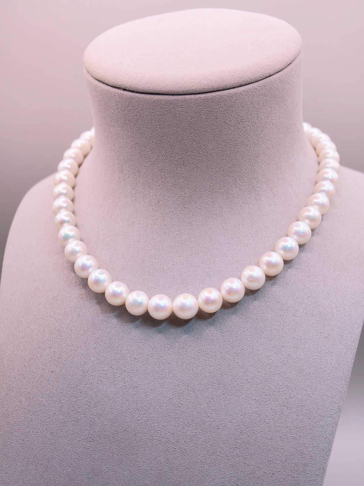 Pearl Necklace｜珍珠項鍊《月白・虹光》