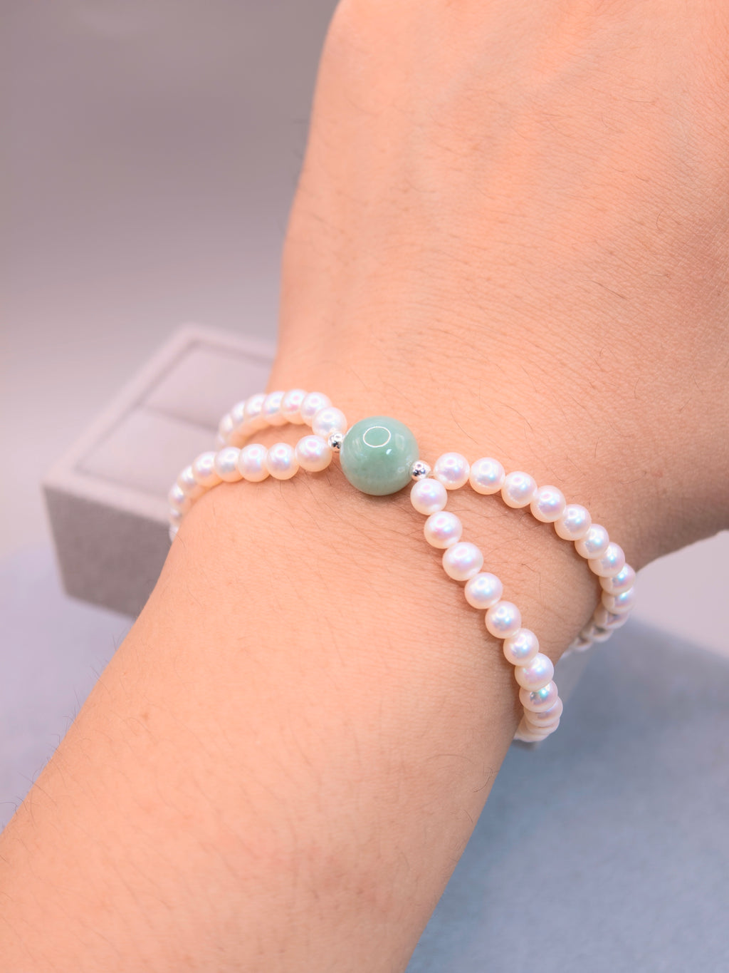 Pearl & Jadeite Bracelet｜珍珠果綠翡翠手鍊《翠心・雙軌》