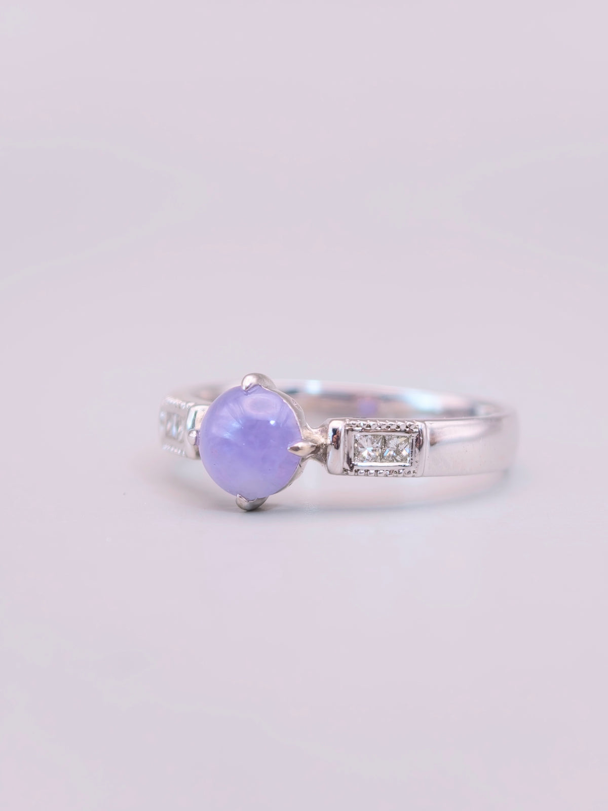 18K Lavender Jadeite Diamond Ring｜18K紅春紫翡翠鑽石戒指《紫曜・方界》