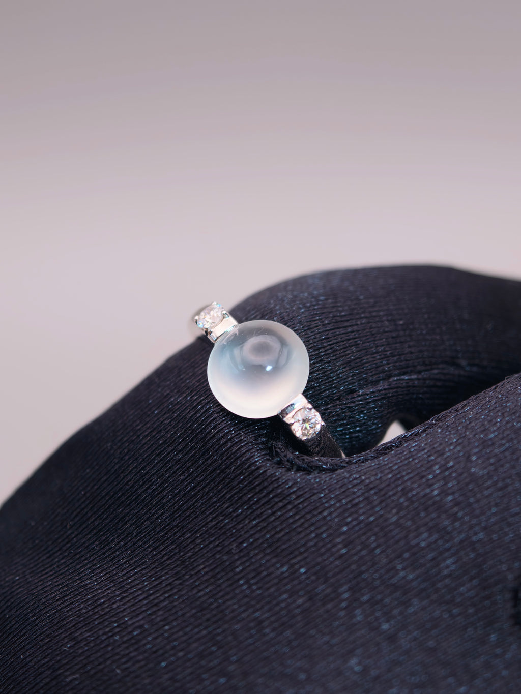 18K Icy Jadeite Ring｜18K冰玻翡翠戒指《玻光・粼粼》