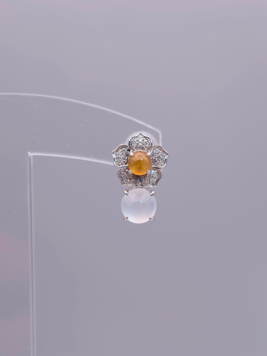 18K Jadeite Plum Blossom Earrings｜18K翡翠梅花耳環《一剪・梅》