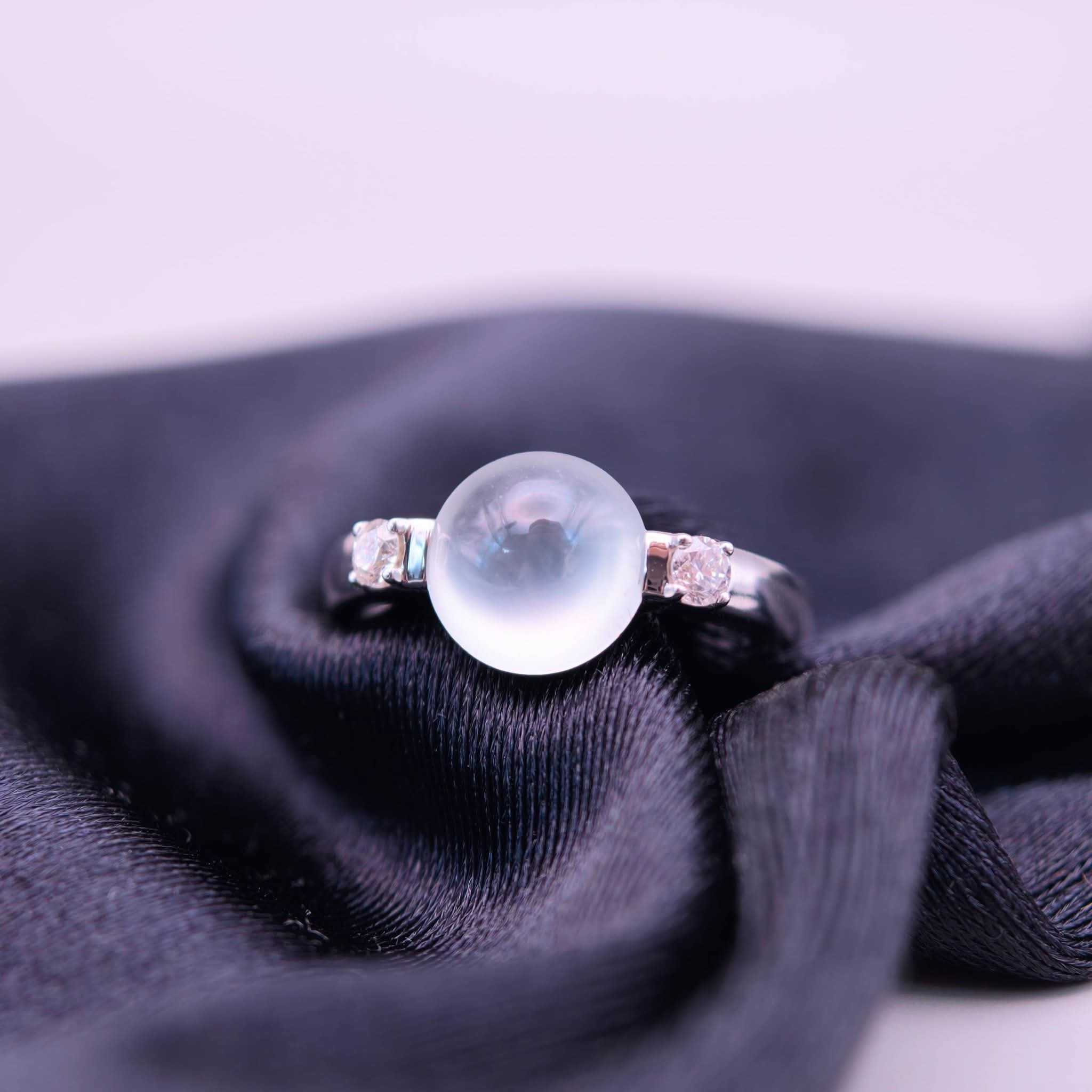 玻光·粼粼｜18K Icy Jadeite Ring